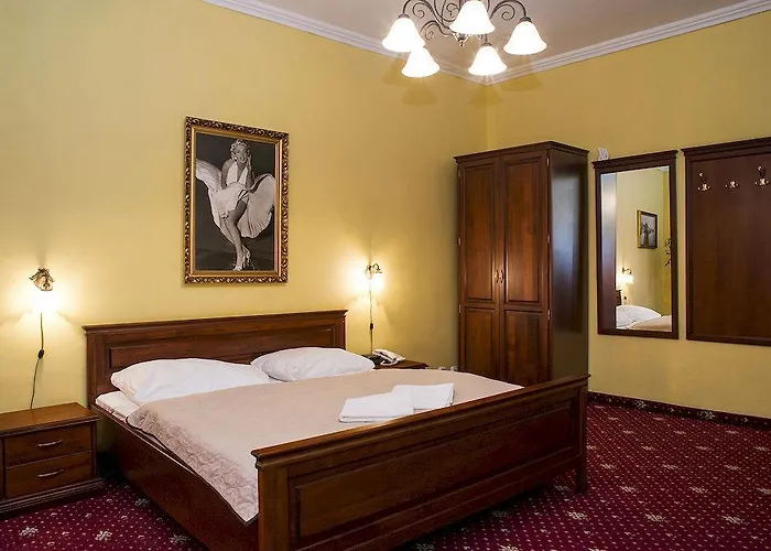 Film Vysoka 3* 브라티슬라바