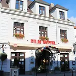 Film Vysoka Hotel 3*