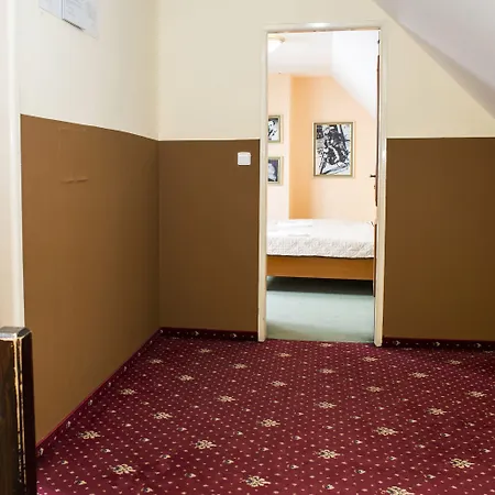 Film Vysoka 3* Bratislava