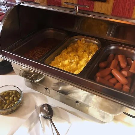 Film Vysoka Hotel 3*